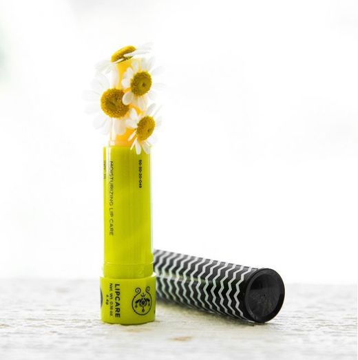 Apivita Bálsamo labial con Camomila SPF15+