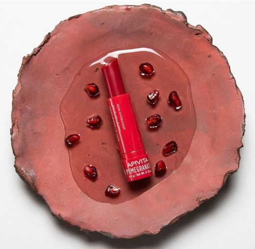 Apivita Bálsamo Labial con Granada Color Natural Rosado