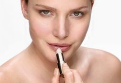 Gold Collagen Anti-Ageing Lip Volumiser